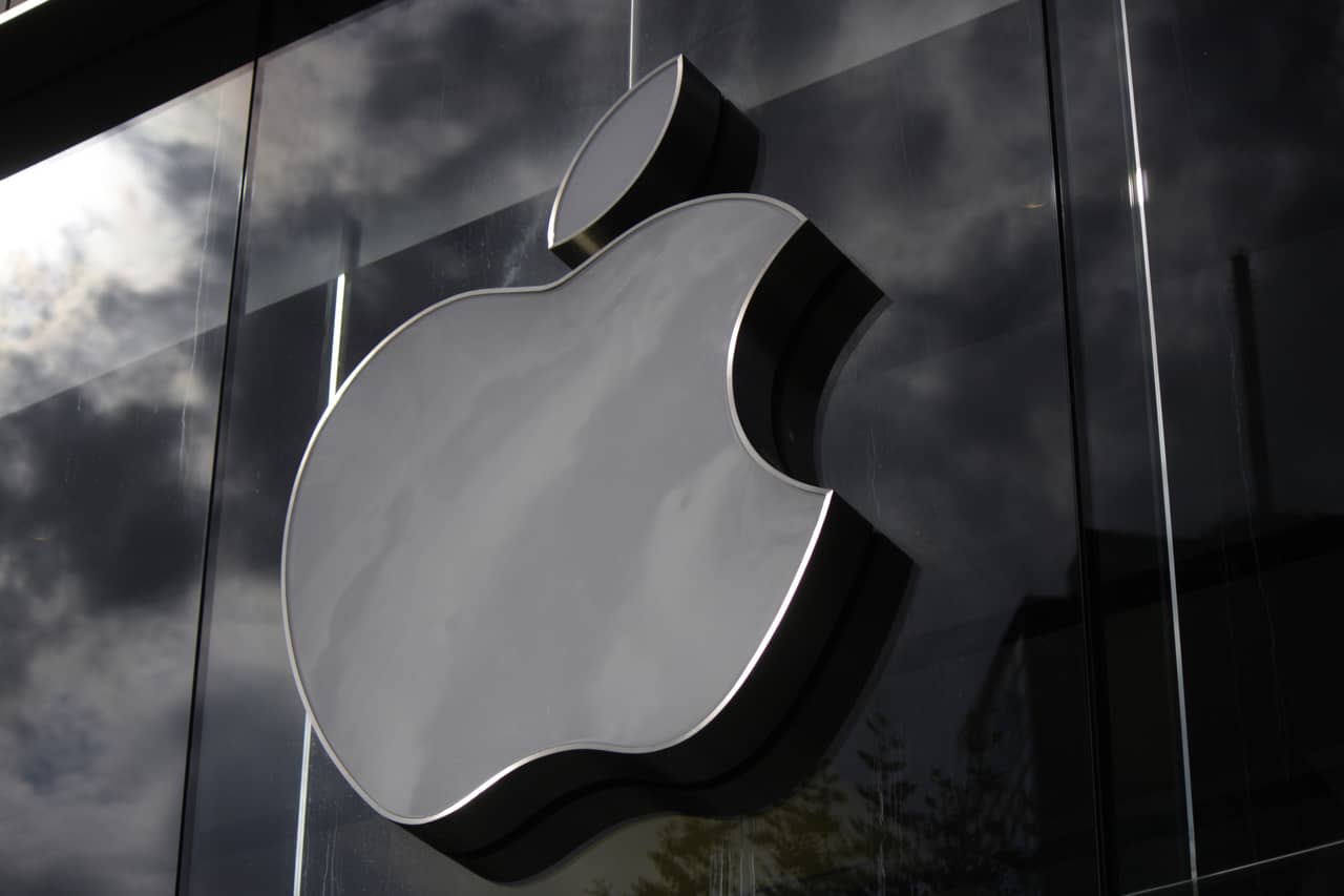 apple
